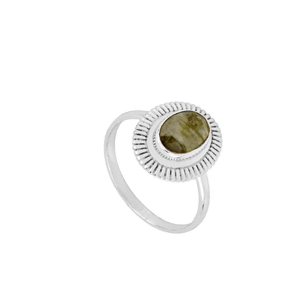 Anillo labradorita