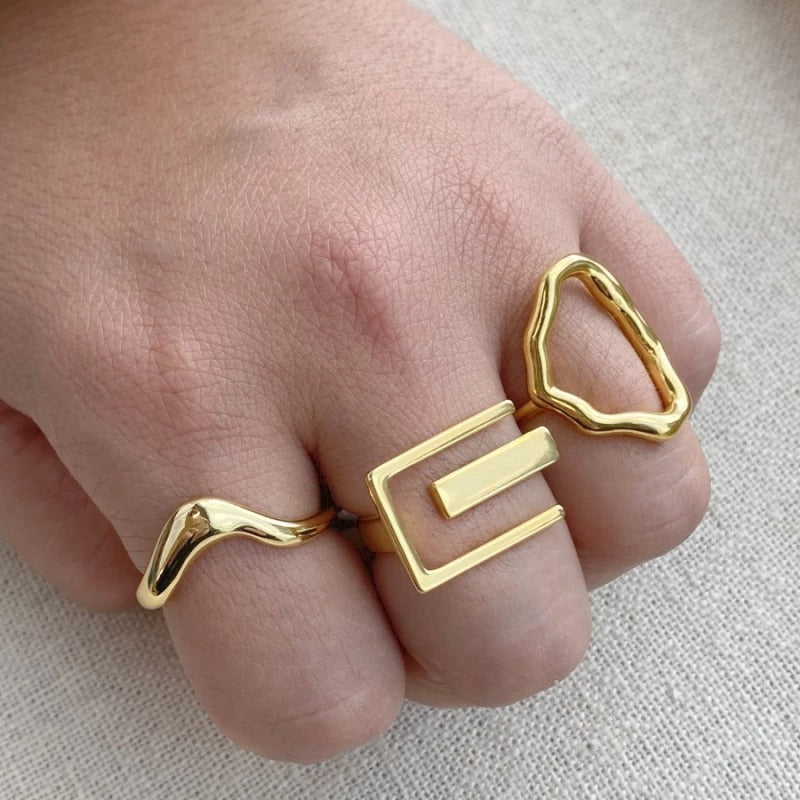 Anillo círculo irregular