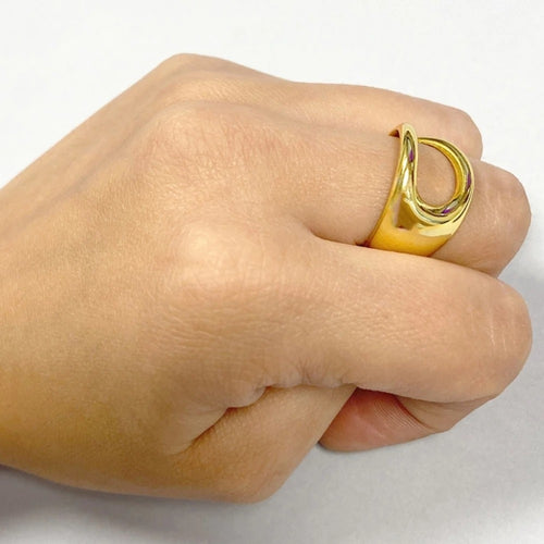 Anillo gota hueca
