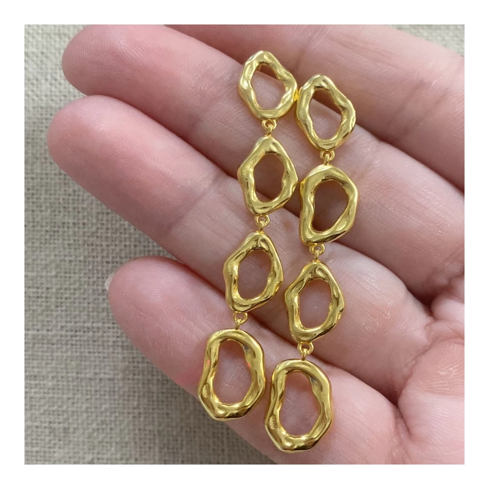 Pendientes óvalos huecos